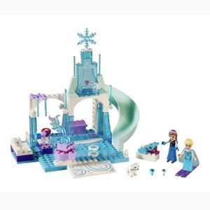 Lego Disney Frozen Anna & Elsa's Frozen Playground (10736)